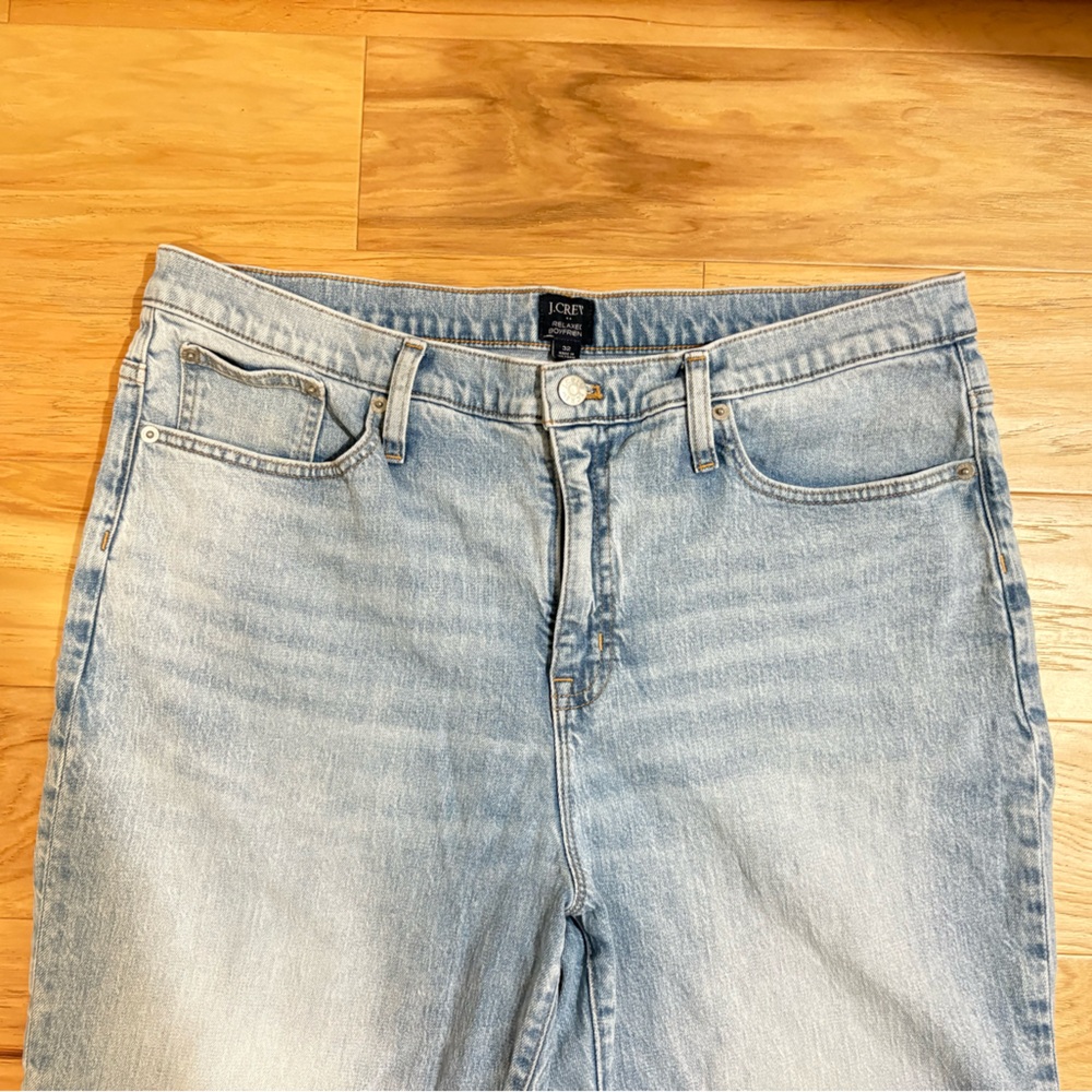 J. Crew Light Blue Relaxed Boyfriend in all day stretch Jeans | BR153 MSRP $118 - Picture 5 of 6